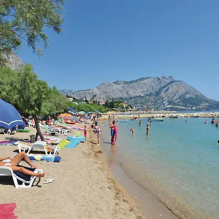 Six-bedroom Holiday In * Omiš
